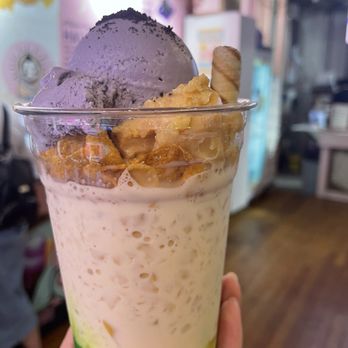 Mamasons - halo halo - Desserts Near Me - London, XGL Mamasons - halo halo - Desserts Near Me - London, XGL