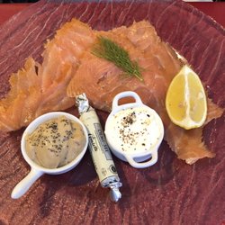 Auberge le Saint Jean - Salmon tartar