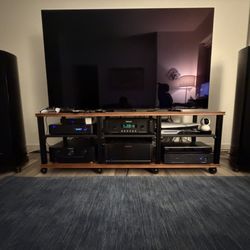 Music Lovers Audio & Video - Pure audio synergy!