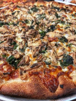 Ernie's Pizzeria by null