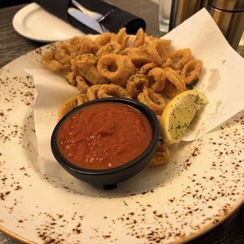 Mi Amor Restaurant - Calamari - Empanadas Near Me - Evergreen Park, Illinois