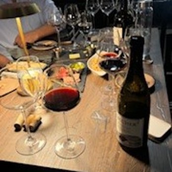 Kindred Spirits - Wine Bars Near Me - Valencia, California