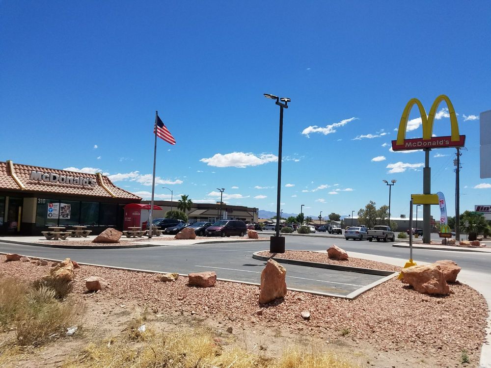 MCDONALD’S Updated September 2024 18 Reviews 310 S Moapa Blvd