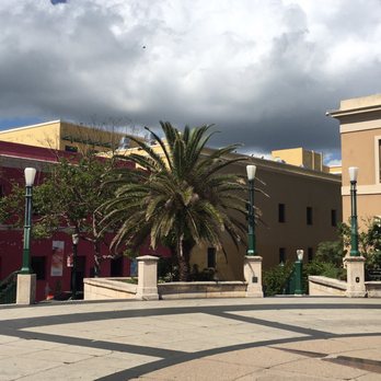 Plaza del Quinto Centenario - Landmarks & Historical Buildings Near Me - San Juan, Puerto Rico