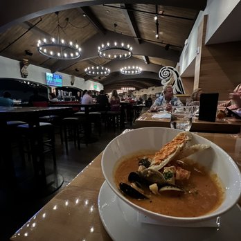 Tom Ham's Lighthouse - Bouillabaisse, and a view of the bar area. - Breakfast & Brunch Near Me - San Diego, California