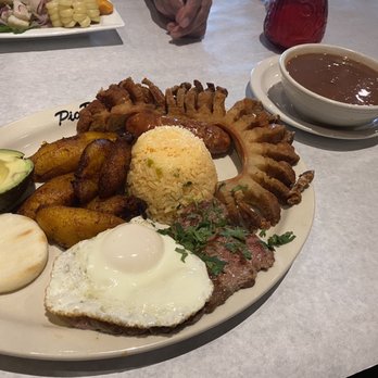 Pio Pio Ocoee - Bandeja Paisa - Peruvian Near Me - Ocoee, Florida