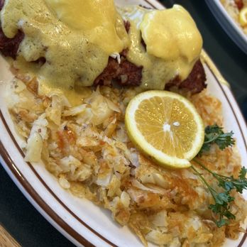 Flappy Jack's Pancake House - Benedict and hash browns - Pancakes Near Me - Orange, California Flappy Jack's Pancake House - Benedict and hash browns - Pancakes Near Me - Orange, California