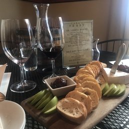 Great tasting experience and wines! Great tasting experience and wines!