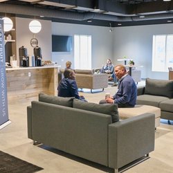 The Orchard Vernon Hills - Café and lounge space