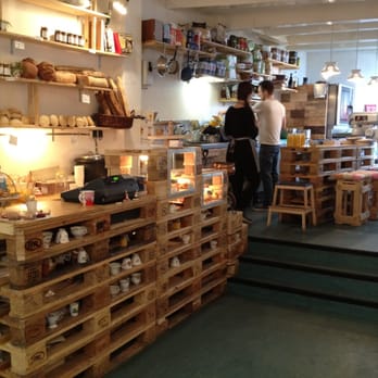 De Laatste Kruimel - Coffee & Tea Near Me - Amsterdam, New Hampshire