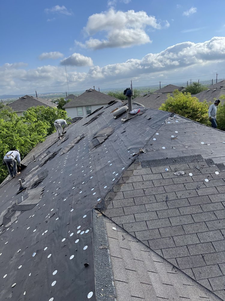 Slide of Garcia Texas Roofing