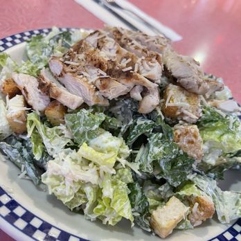 Eagle Diner - Grilled chicken Caesar salad - Diners Near Me - Eagle, Colorado