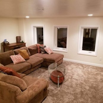 Coloradorefinishing.com - a living room - General Contractors Near Me - Aurora, Colorado Coloradorefinishing.com - a living room - General Contractors Near Me - Aurora, Colorado