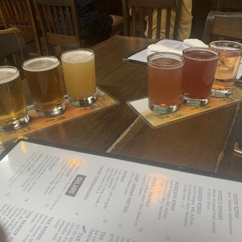 Barrelhouse 101 - Sampler beer flight - American Near Me - Ventura, California Barrelhouse 101 - Sampler beer flight - American Near Me - Ventura, California