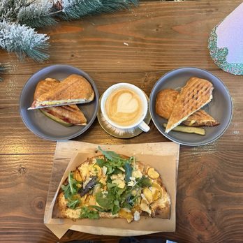 Bread & Bone - Cafes Near Me - North Bend, Washington Bread & Bone - Cafes Near Me - North Bend, Washington