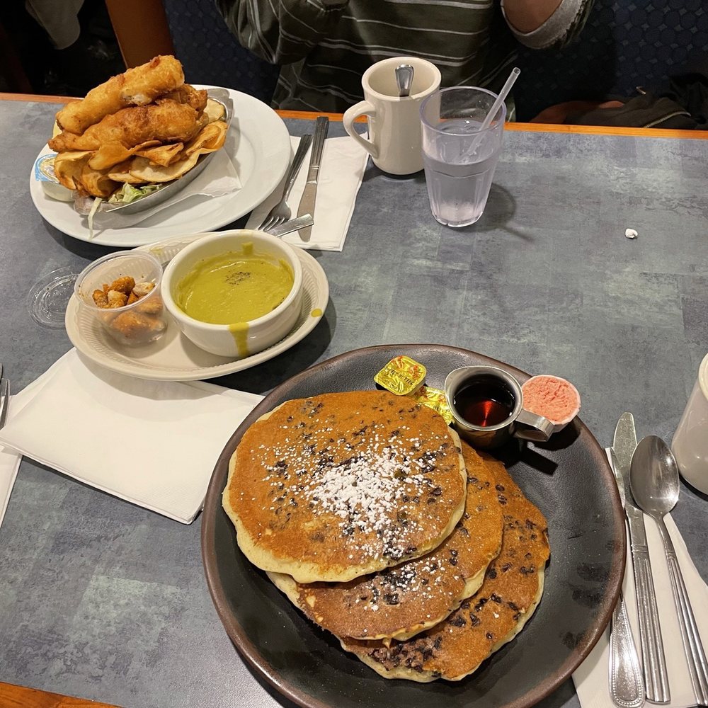 Westfield Diner - Fish and Chips, Chocolate Chip Pancakes, Split Pea Soup (16 oz) - Diners Near Me - Westfield, New Jersey Westfield Diner - Fish and Chips, Chocolate Chip Pancakes, Split Pea Soup (16 oz) - Diners Near Me - Westfield, New Jersey