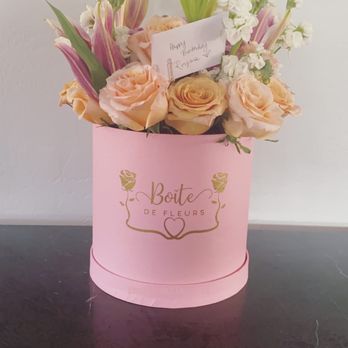 Boite De Fleurs - Florists Near Me - Phoenix, Arizona Boite De Fleurs - Florists Near Me - Phoenix, Arizona