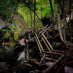 Lost River Gorge