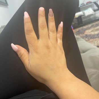 Bliss Nail Lounge - My broken nail less then 24 hours later - Nail Salons Near Me - Arlington, Virginia