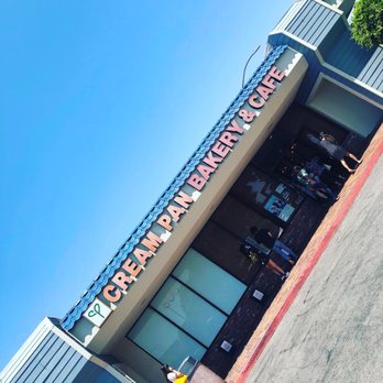 Cream Pan - Outside line - Bakeries Near Me - Tustin, California