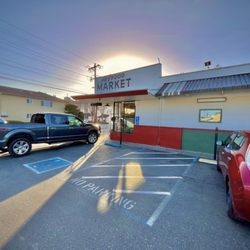 Al's Food Market - Outside
