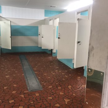 Lakewood Camping Resort - Decently clean. Last shower was more of a drip than a blast, but all the others were strong, hot and clean. - Water Parks Near Me - Myrtle Beach, South Carolina