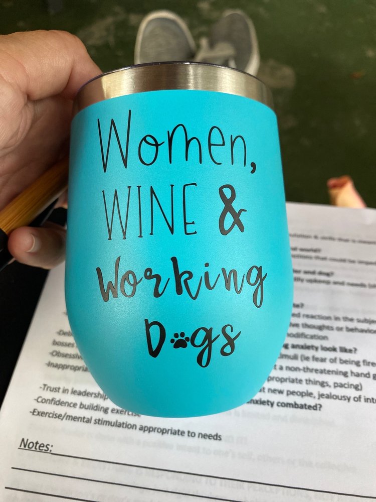 HOMEMADE HOUNDS BED & BISCUIT Updated October 2024 94 Photos 389