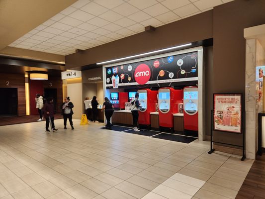 AMC DINE-IN Fashion District 8 by null