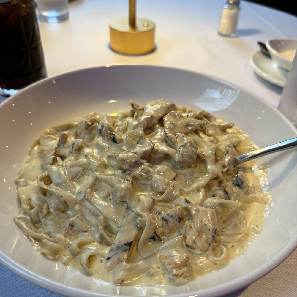 Fettuccini Fettuccini
