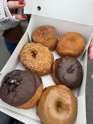 Honey Doughnuts & Goodies by null