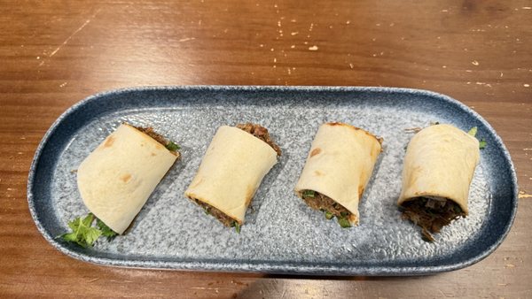 Yu's Noodle Shop by null