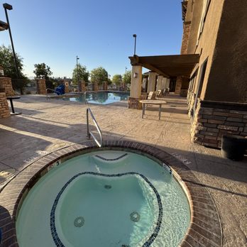 Radisson Hotel Yuma - Outdoor Jacuzzi - Hotels Near Me - Yuma, Arizona Radisson Hotel Yuma - Outdoor Jacuzzi - Hotels Near Me - Yuma, Arizona