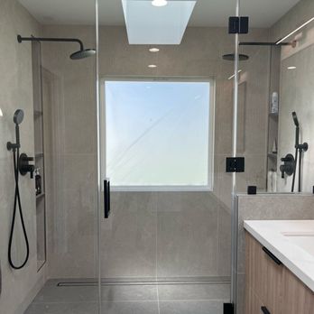 Divino Arc Design and Planning - Shower - Interior Design Near Me