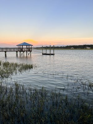 Fishcamp on Broad Creek by null