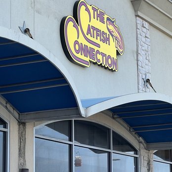 The Catfish Connection - the front of the restaurant - Seafood Near Me - Cedar Hill, Texas