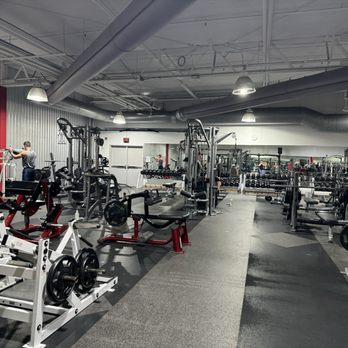 The M.A.C. Xtreme - Gym equipment - Gyms Near Me - Cedar Rapids, Iowa
