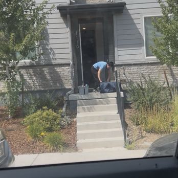 MaidPro - One worker packing up at 3pm when the office mgr claimed two workers left at 2:30 - Home Cleaning Near Me - Denver, Colorado MaidPro - One worker packing up at 3pm when the office mgr claimed two workers left at 2:30 - Home Cleaning Near Me - Denver, Colorado