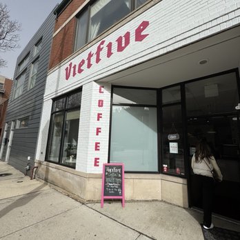 Vietfive Coffee - Chicago - Exterior - Coffee & Tea Near Me - Chicago, Illinois