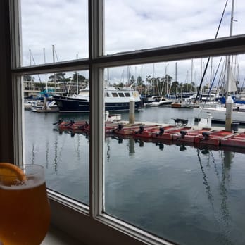 Bluewater Boathouse Seafood Restaurant Coronado - Draft beer with an awesome view - Seafood Near Me - Coronado, California