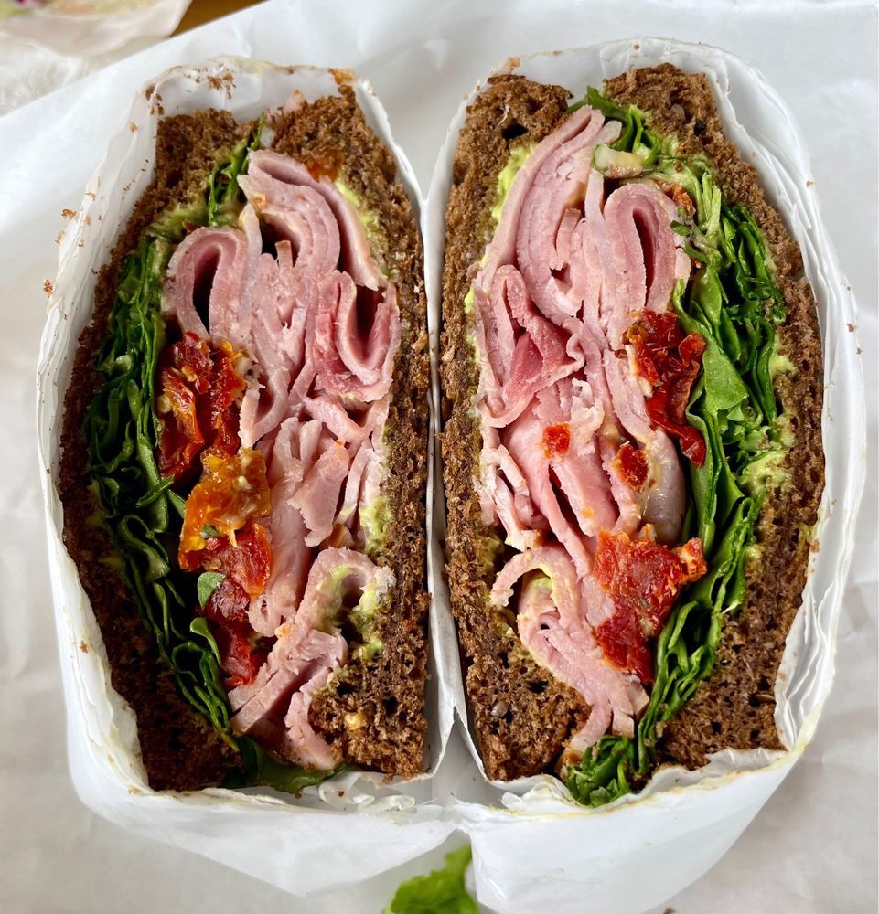 BIG FRONT DOOR Updated August 2024 636 Photos & 848 Reviews 4075