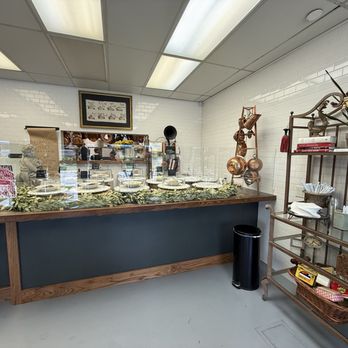 Common Tart - Bakeries Near Me - Tulsa, Oklahoma