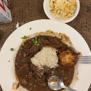 Five Sisters Blues Cafe - Pot roast and macaroni and cheese - Southern Near Me - Pensacola, Florida