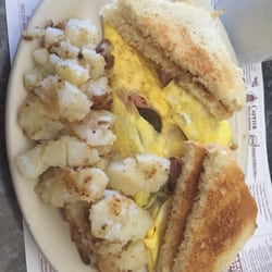 Wilderness Restaurant - Breakfast!!