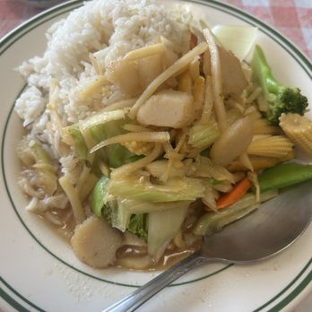 Thaiway Thai Cuisine - Thai Near Me - Romeoville, Illinois Thaiway Thai Cuisine - Thai Near Me - Romeoville, Illinois