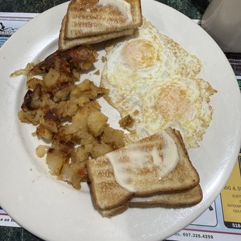 Windham Diner - 2 Eggs over easy with home fries and toast - Diners Near Me - Windham, New York Windham Diner - 2 Eggs over easy with home fries and toast - Diners Near Me - Windham, New York