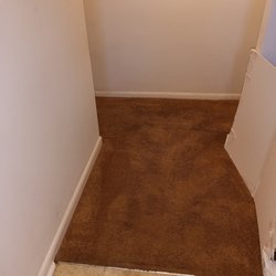 Economical Carpet Care - Entryway, after, not dry yet