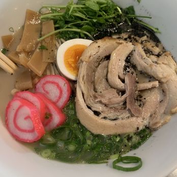Star Noodle - Hapa Ramen - Asian Fusion Near Me - Lahaina, Hawaii