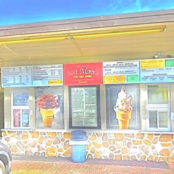 Just Mom's - Just Mom's storefront - American Near Me - Honey Brook, Pennsylvania
