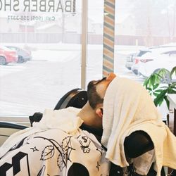 Neighbourhood Barbershop and Shave Parlour