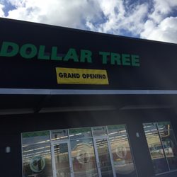 Dollar Tree - Store front